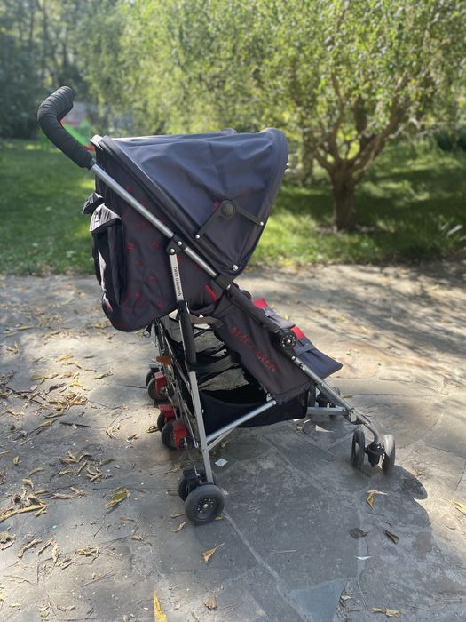 Продам детскую коляску Maclaren twins