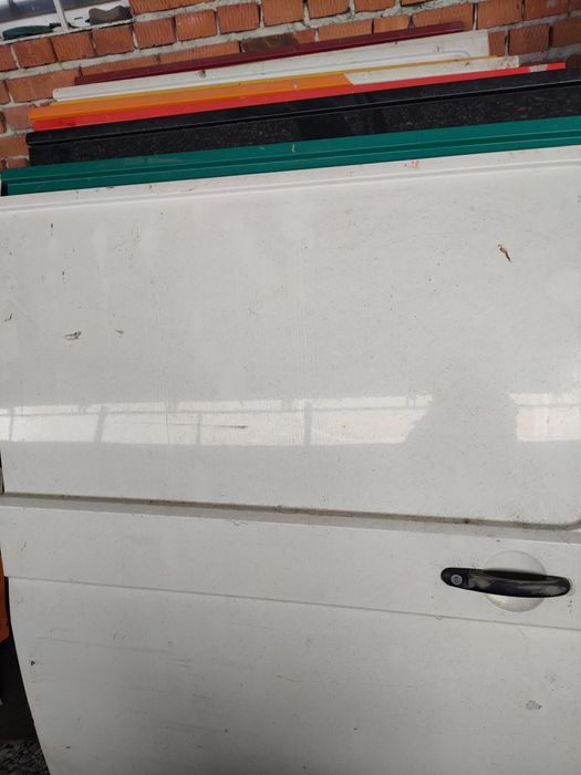 Задня дверка ляда кляпа Volkswagen T5 multivane