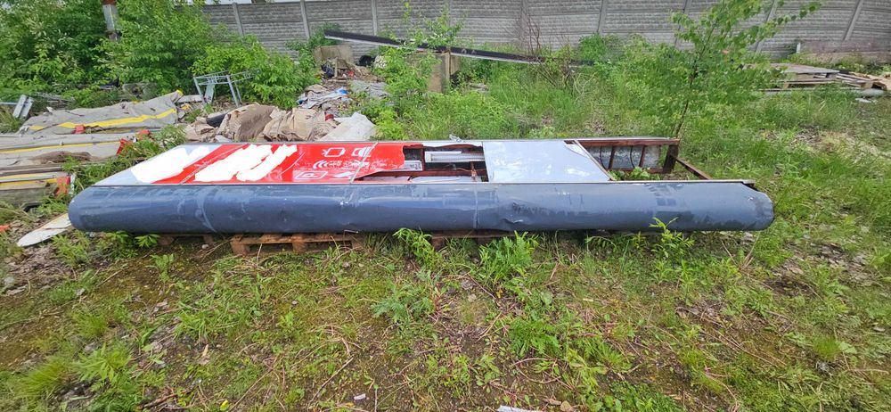 pylon reklamowy  wysoki solidny stalowy +