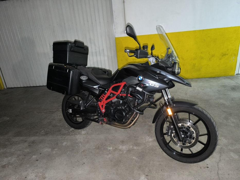 BMW f700gs  800cc