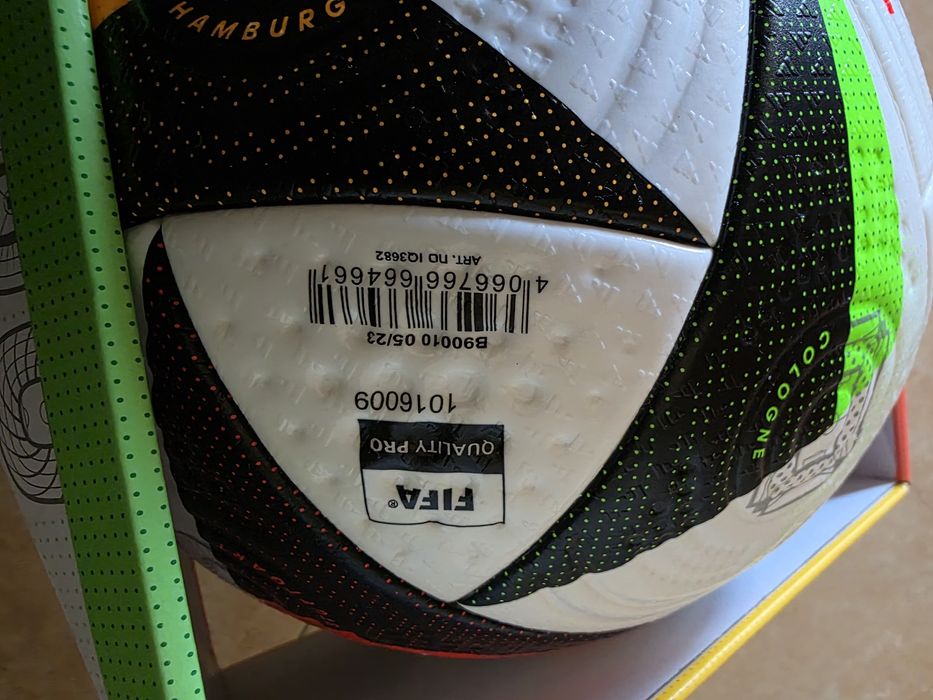 Bola  Adidas original