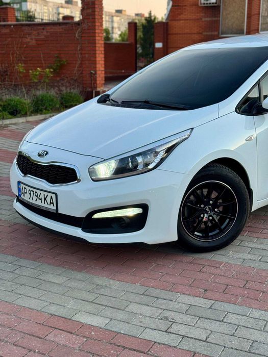 Kia Ceed 2018 1.6 Акпп 66т км пробег ! Состояние НОВОЙ машины !