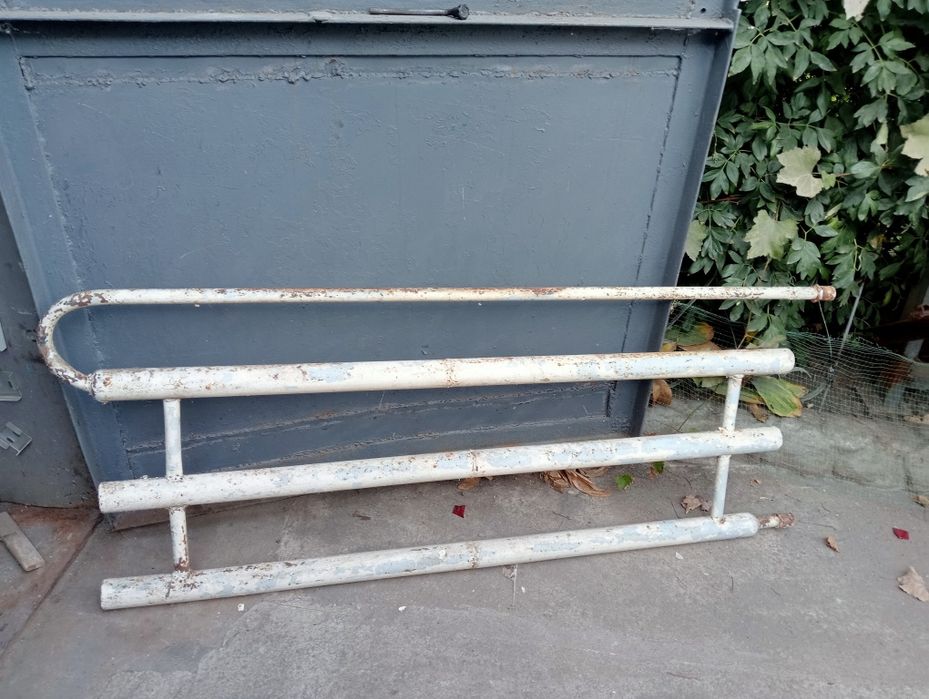 Продам батарею .