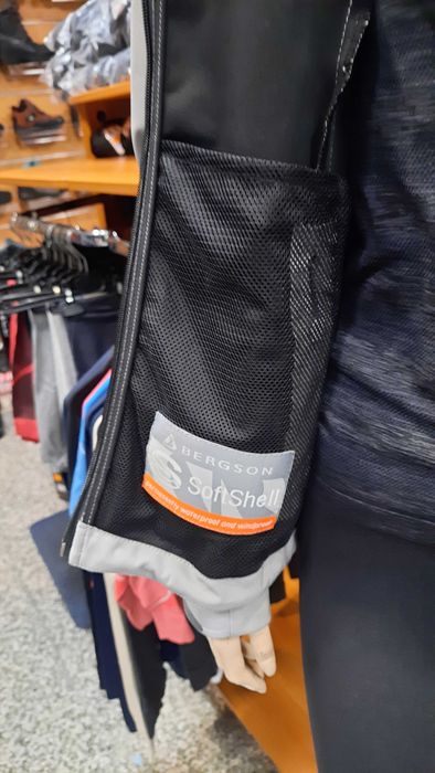 Kurtka damska ( softshell ) Bergson ( rozmiar M )