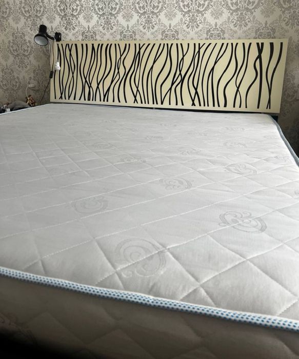 Кровать двуспальная