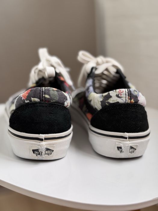 Кеди жіночі vans old skool garden floral 39, 25см