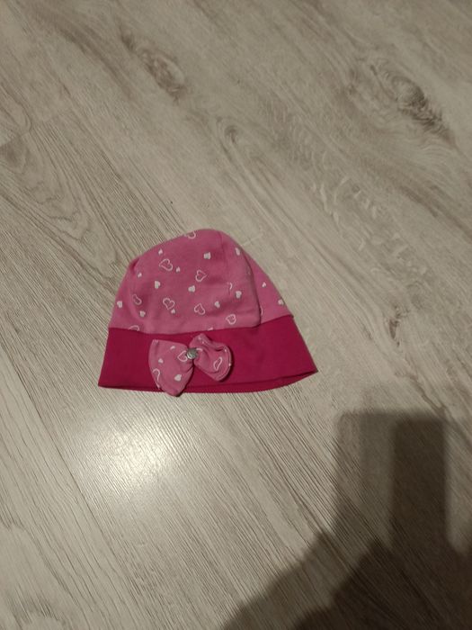 Czapka dziewczęca