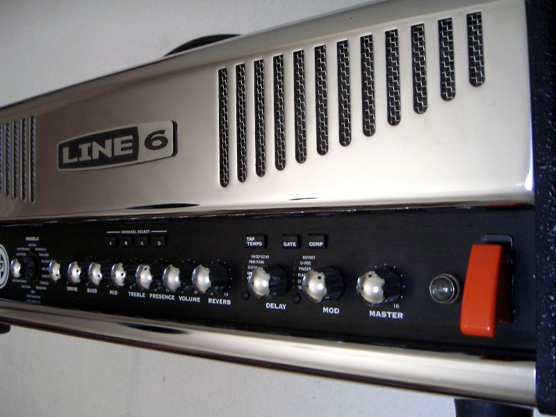 Amplificador topo de gama Line6 HD 147 , 300W