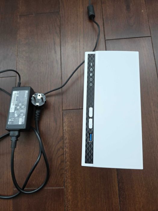 Мережеве Сховище/сервер/NAS qnap ts-233