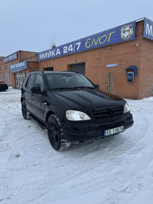 Продам ML 163 з одним із найкращих двигунів  2.7 CDI кінець 2000 року