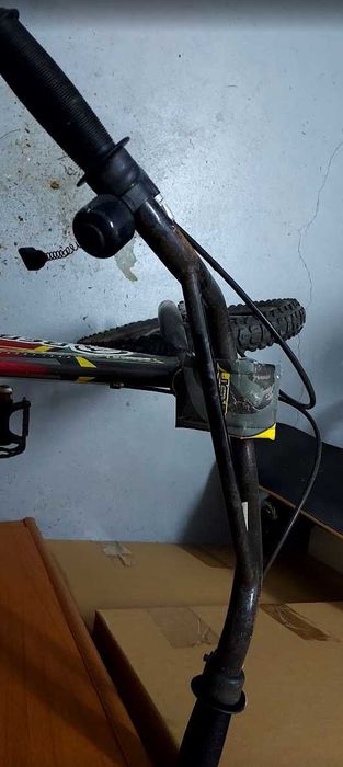 Bicicleta criança BERG 16” para reparar / renovar