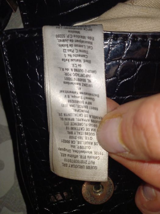 Torebka Guess na łańcuszku czarna