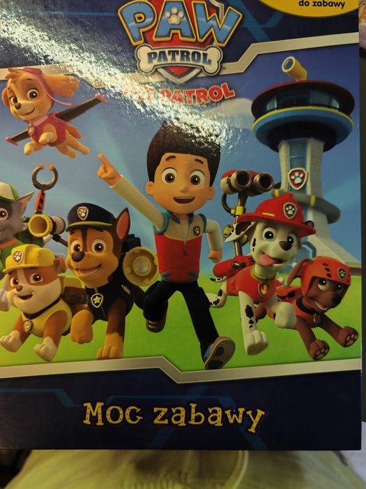 Psi Patrol Moc zabawy mata,książeczka i figurki