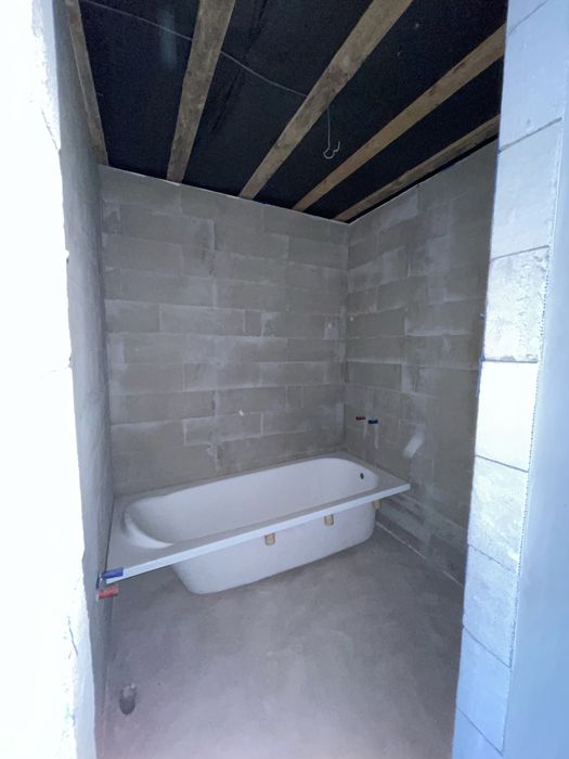 Танхаус з майже закінченим ремонтом.Ціна здивує!