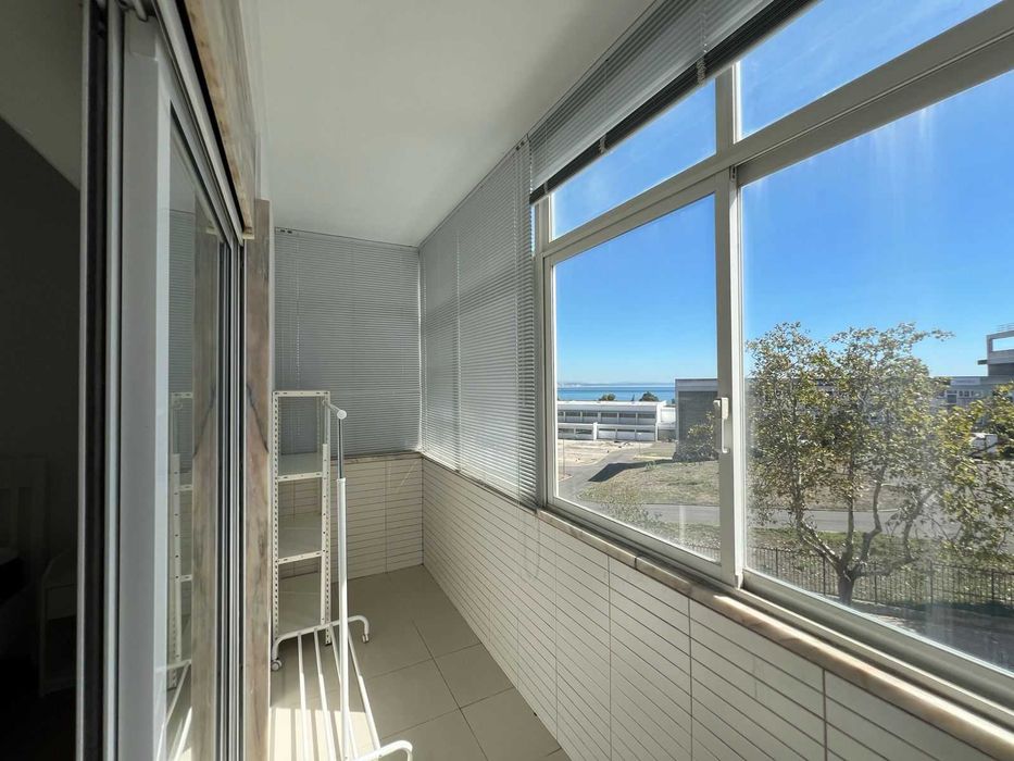 Apartamento T2 em Paço de Arcos