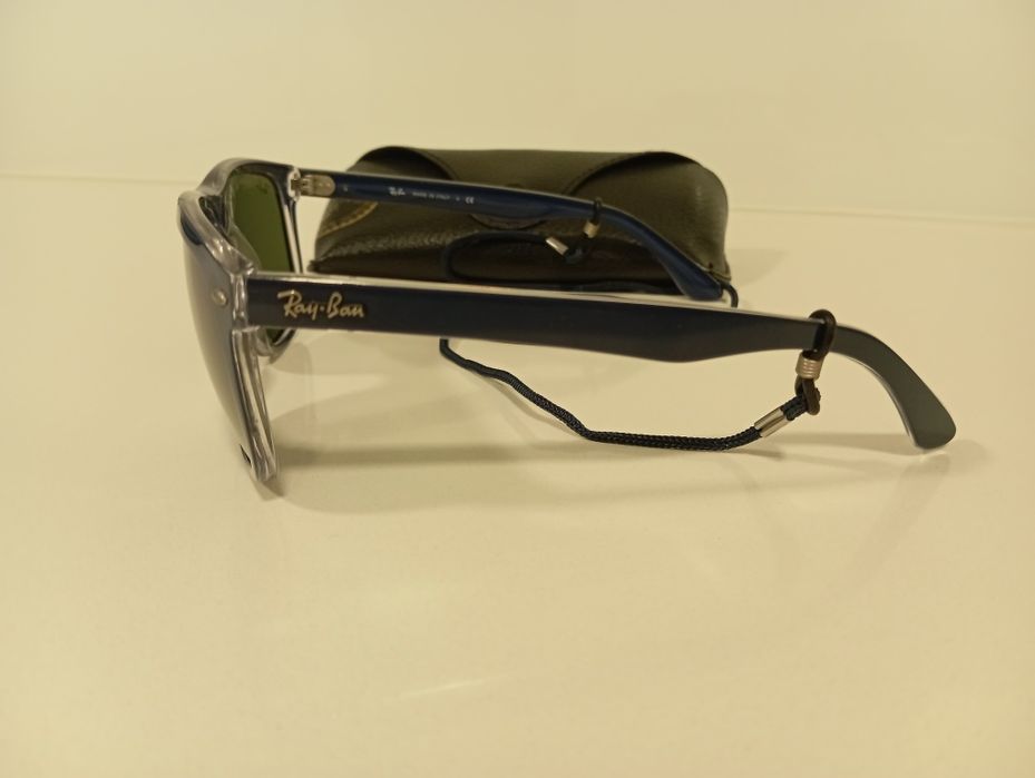 Óculos Ray Ban praticamente NOVOS!