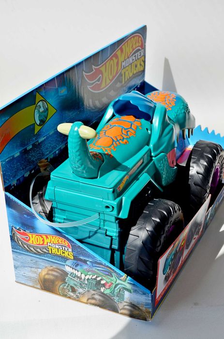 Набір автовоз Hot Wheels Monster Trucks Car Chompin Mega Wrex + одна маленька машинка Hot Wheels Мега Врекс автовоз великий динозавр крокодил
