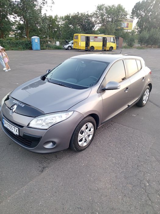 Автомобіль Рено меган