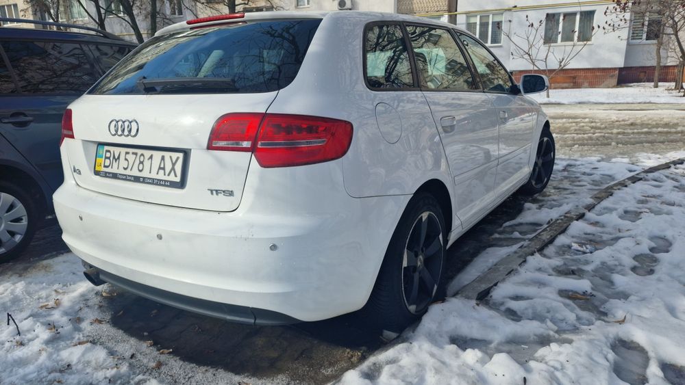 Продам Ауді А3 2013