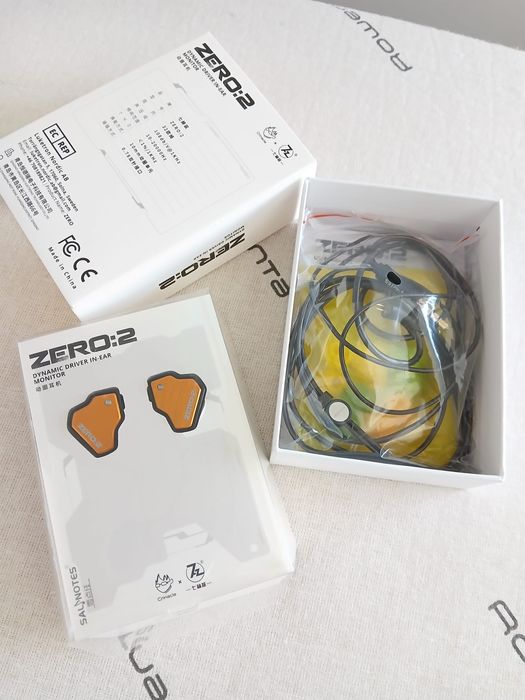 7HZ x Crinacle Zero: 2 - Orange - (NOVO)