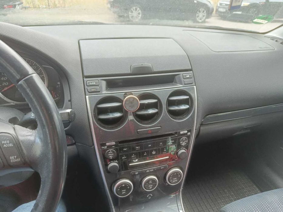 Mazda 6 pierwszej generacji 2007 rok benzyna, sedan