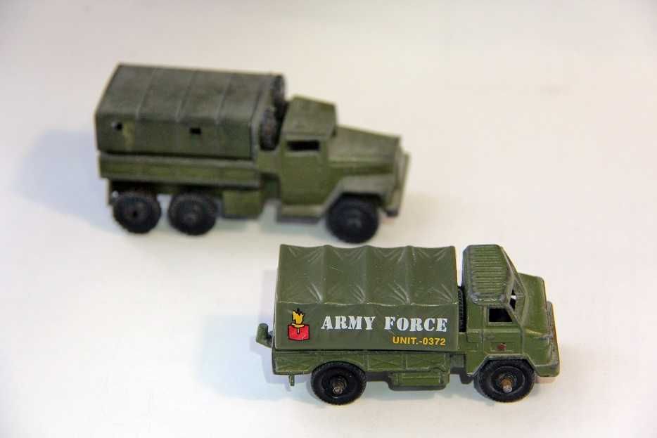 Моделі радянських військових вантажівок.