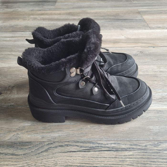 Czarne buty na zimę