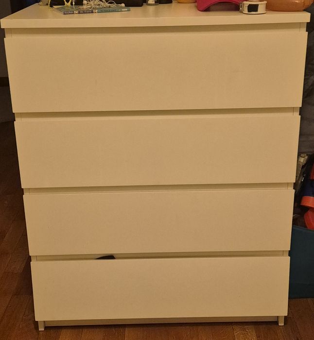 Comoda branca Ikea