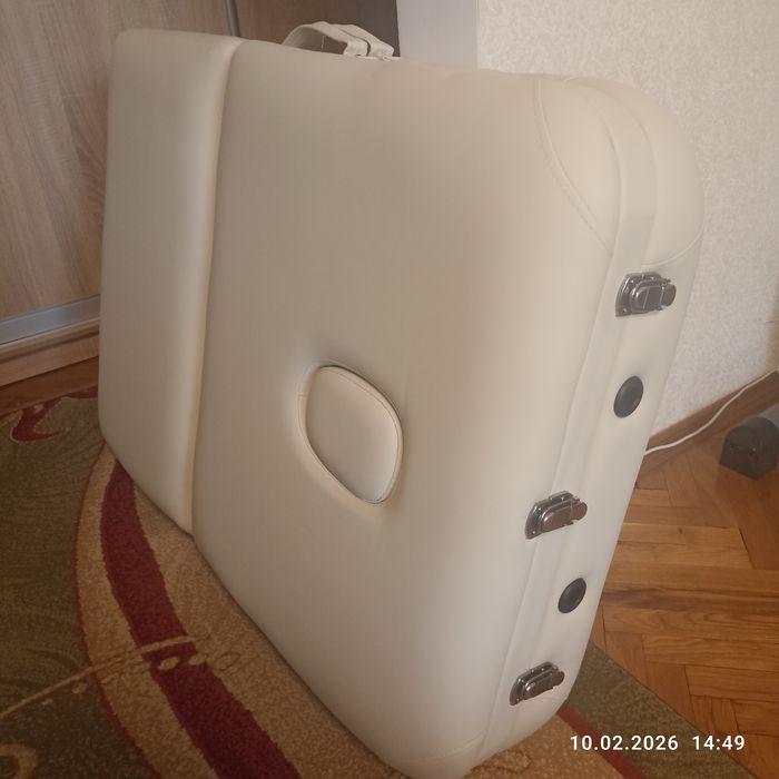 Масажний стіл Ricardo