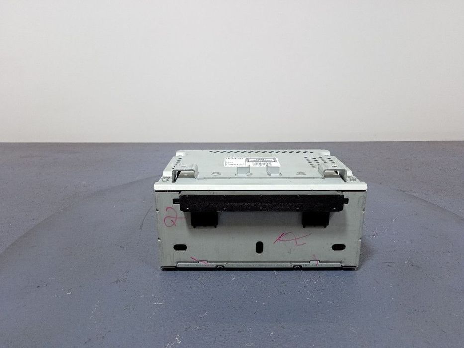 FORD FIESTA MK7 RADIO AM5T-18C815-PK