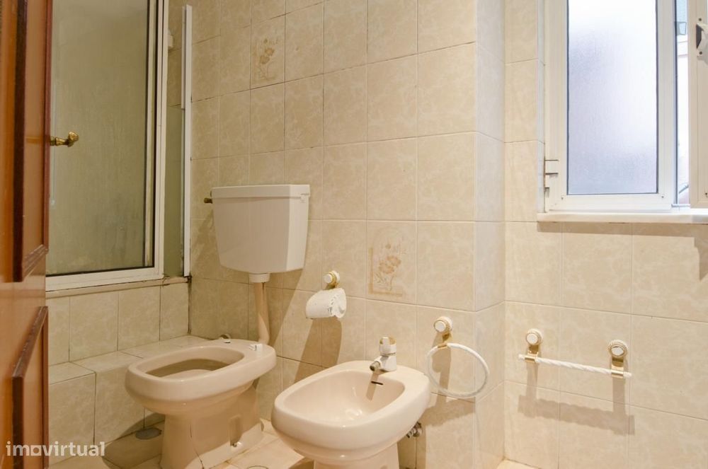 Quarto - localizado em Alameda Lisbon