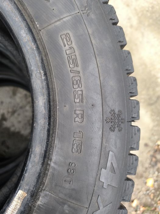215/65/16 зимові шини