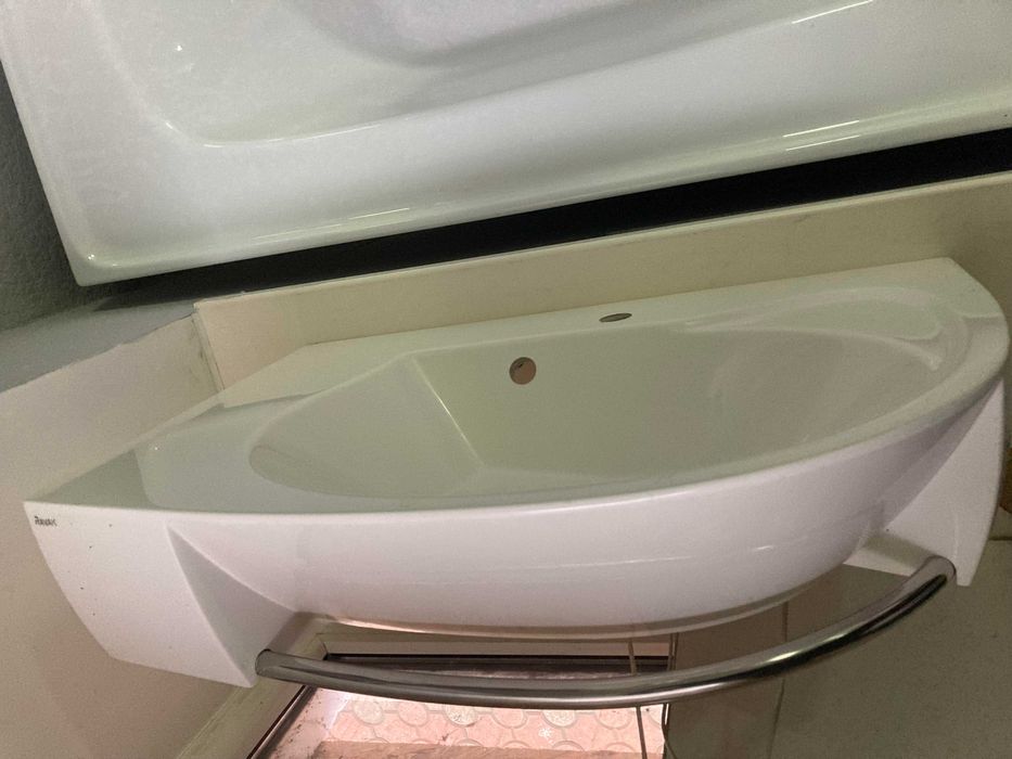 RAVAK Rosa 150 L Rosa 160 L