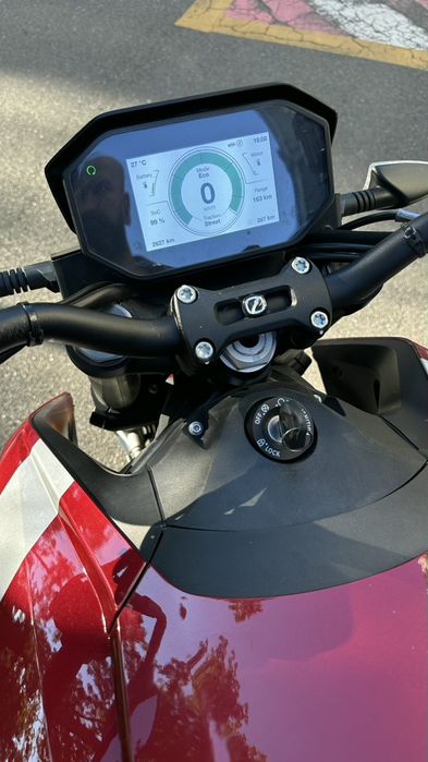 Електро мотоцикл Zero SR/F