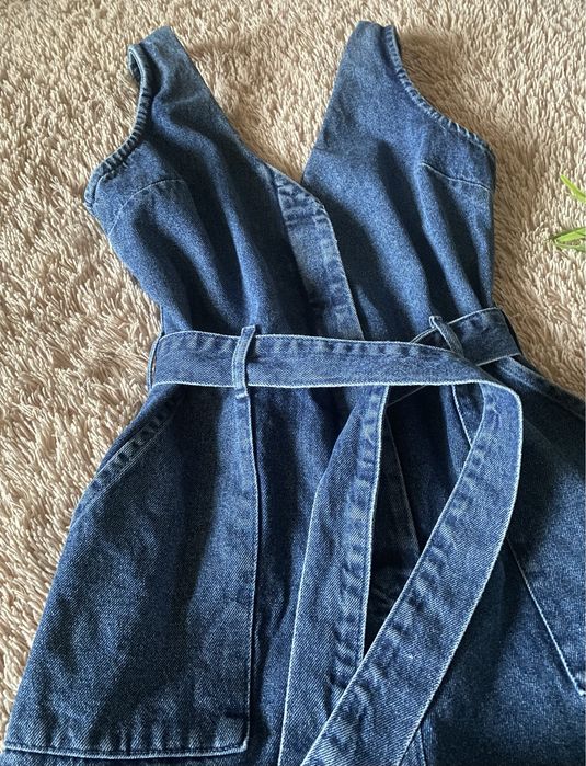 Щільний джинсовий комбінезон Asos з широкими штанинами barrel  баггі