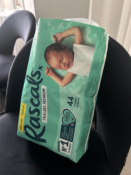 Fraldas rascal e continente