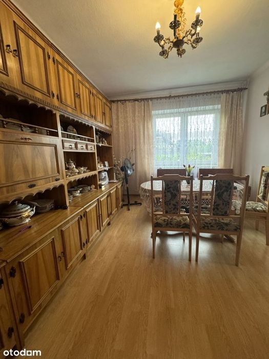 Dom na 44 ar działce w Kielnarowej
