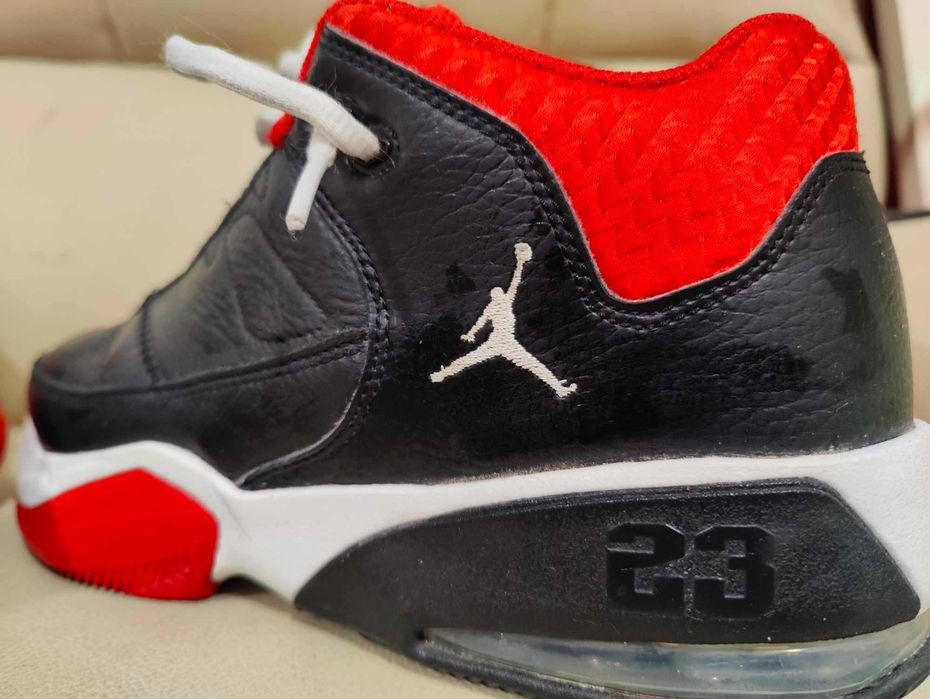 Nike Jordan Max Aura 3 tam. 42.5