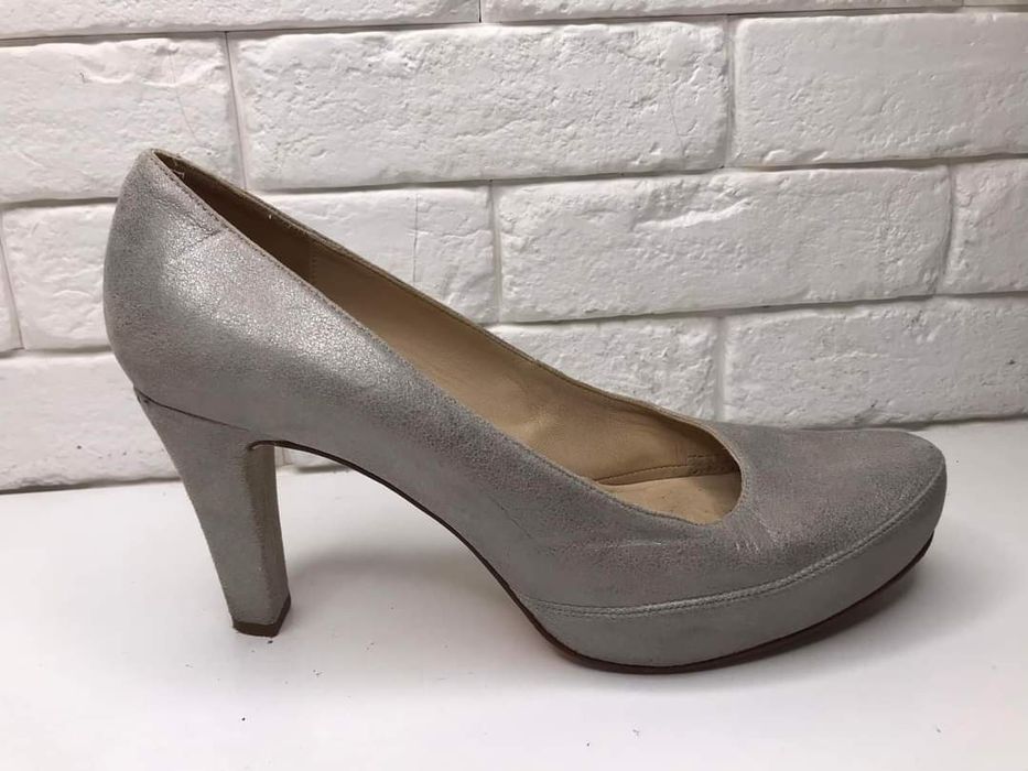 Czółenka skórzane Unisa  Rozmiar 41