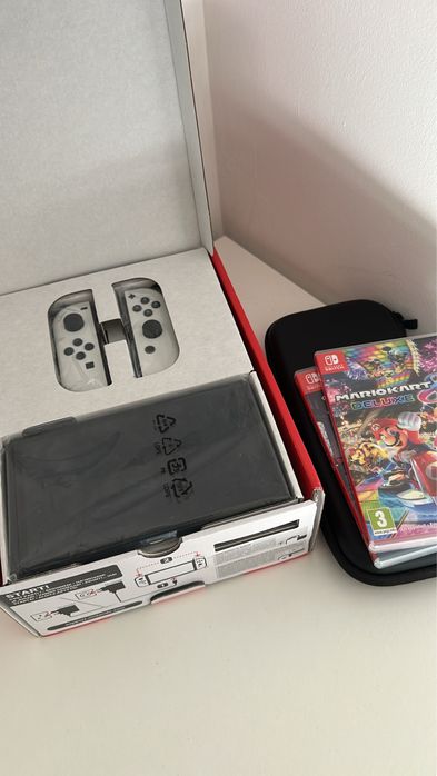 Nintendo Switch OLED+CAPA+JOGOS