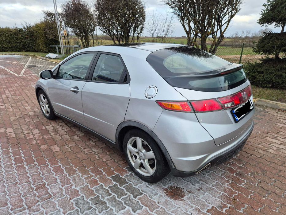 Honda Civic VIII Hatchback 2009 1.8 i-VTEC Automatic Executive