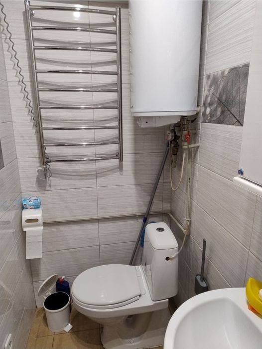 Продаж 1-кімн. квартири 35 м.кв. на Сагайдачного. - зображення 2