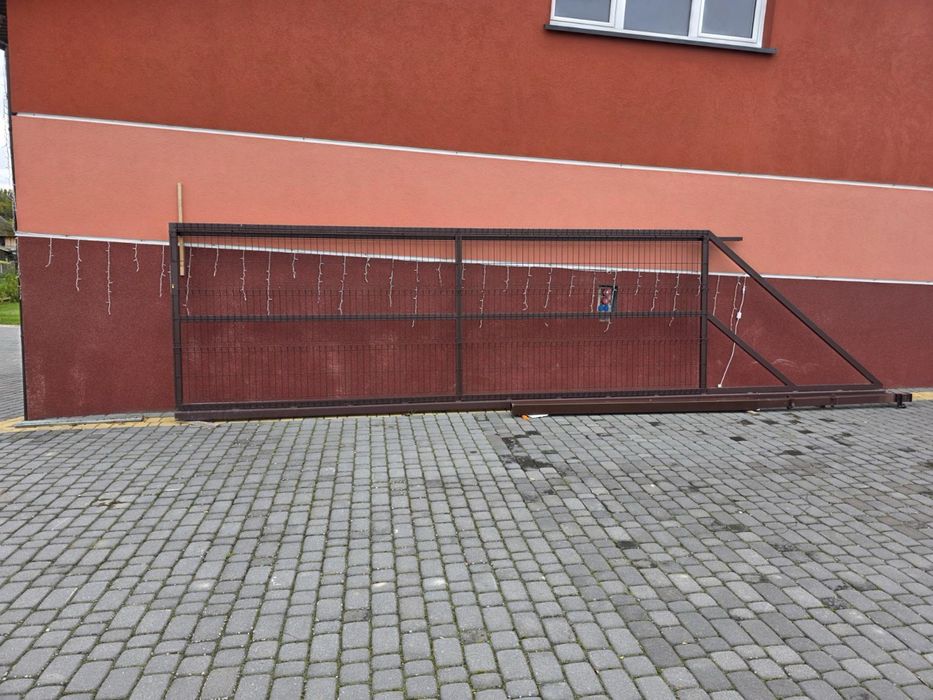 Brama przesuwna 5m