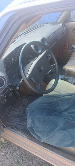 Продам мерседес w123