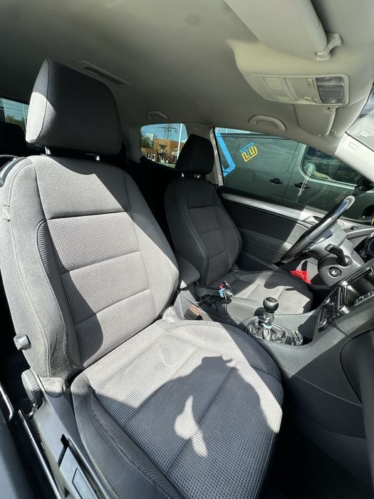 Volkswagen Golf VI 2011
