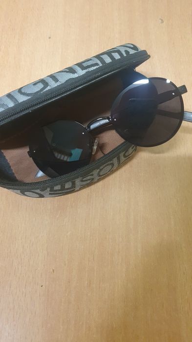 Окуляри сонячні чорні