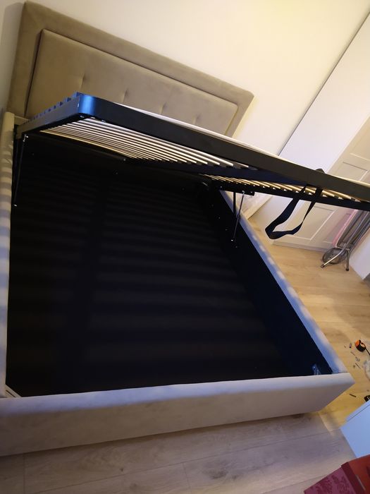 Łóżko tapicerowane duży wybór materiałów i wzorów