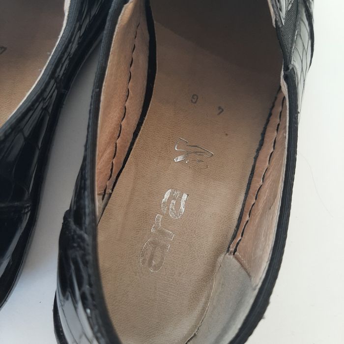 Skorzane Mokasyny buty wsuwane ara 38