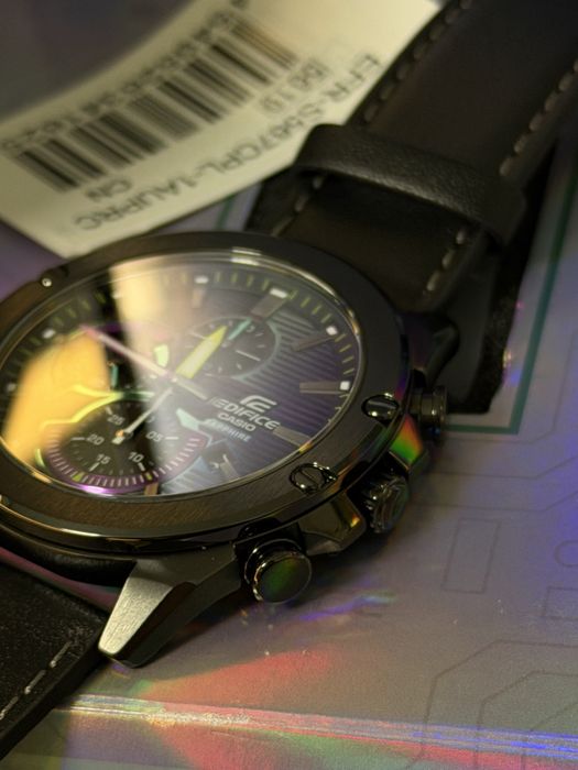 Годинник Casio Edifice Neon Night