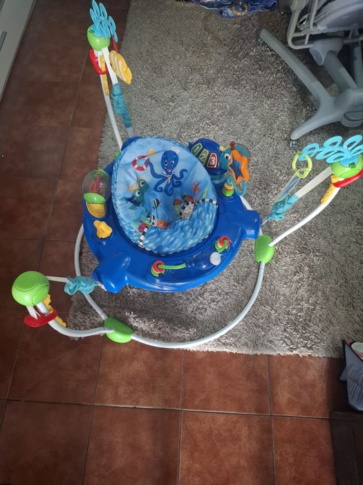 Saltitão baby einstein